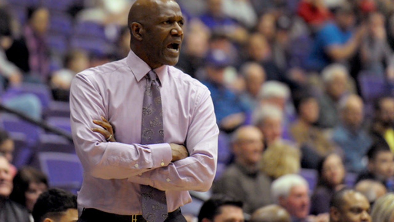 No. 21 Saint Mary's routs Portland 74-33 (Jan 12, 2017)